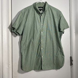 Mens Short Sleeve Button Up Shirt Pattern Triangles Green Camden Fit Banana Rep.